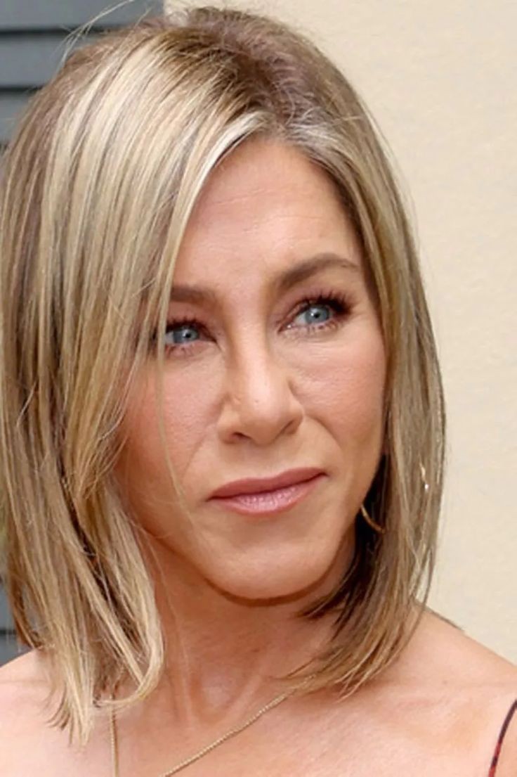 JENNIFER ANISTON